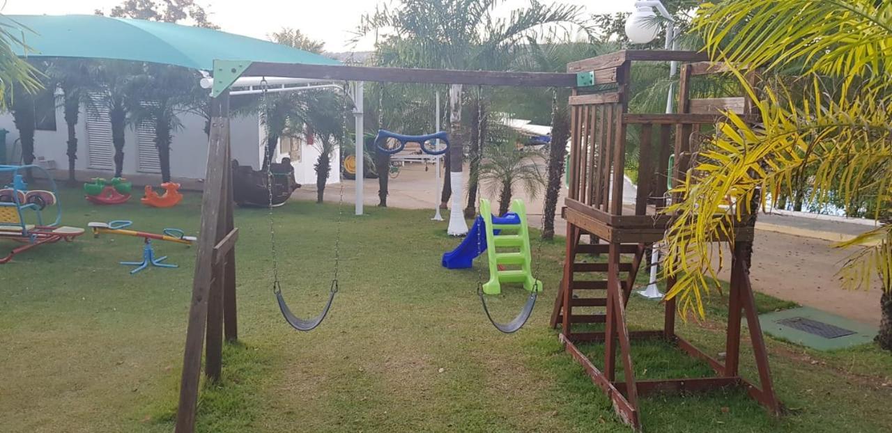 Apartamento Do Lago, Com Churrasqueira Privativa , Cozinha , Internet Banda Larga, Rampa Barco E Jet, Pesqueiro - B101 Caldas Novas Zewnętrze zdjęcie