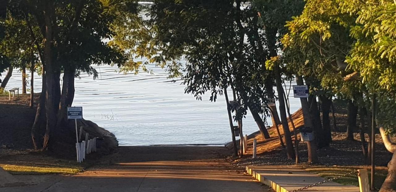 Apartamento Do Lago, Com Churrasqueira Privativa , Cozinha , Internet Banda Larga, Rampa Barco E Jet, Pesqueiro - B101 Caldas Novas Zewnętrze zdjęcie